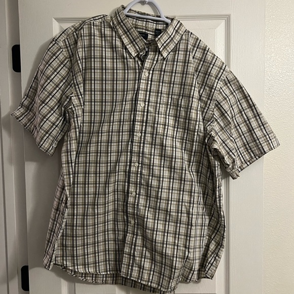 Men’s button down shirt - Picture 1 of 3